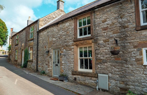 Youlgreave Cottage | Laurel Cottage- Youlgreave