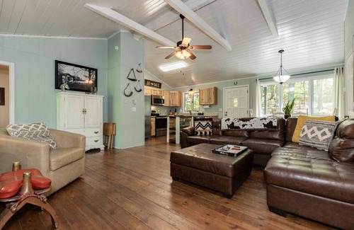 Deep Gap Cabin | Laurel Creek Cottage - Fenced Yard, River Sounds! Screened Porch - VIEW - Fiber WIFI