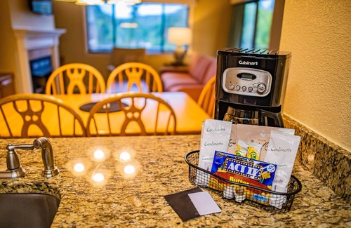 Pigeon Forge Condo | Laurel Crest, Pigeon, Tennessee, 1 Bedroom Standard Villa