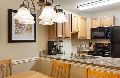 Pigeon Forge Resort | Laurel Crest Vacation Resort in the Smoky Mountains.