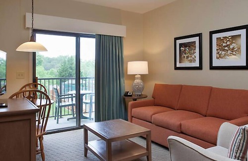 Pigeon Forge Resort | Laurel Crest Vacation Resort in the Smoky Mountains.