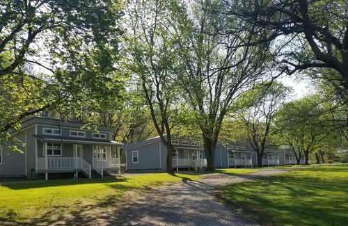 Ligonier Cottage | Laurel Highlands Idlewild Park & Laurel Mountain Ski Resort in Ligonier # 4