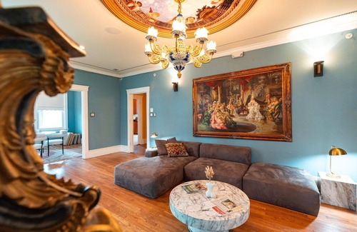 Connellsville Apartment | LAUREL HIGHLANDS GEM~ FALLINGWATER/OHIOPYLE ~ MEDIEVAL CHAMBER SUITE