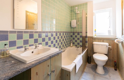 Aberdeen House | Laurel House is a Semi Detached Home with Garden and Driveway
