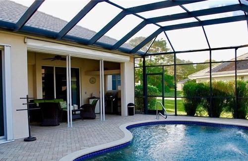 Broadmoor Villa | Laurelsfield, full refund*, heated pool, sleeps 8