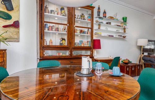 Alto do Pina Villa | Laurentina House: Lisbon Charm & Garden