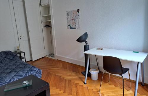 Lausanne Center House | Laus-Angeles