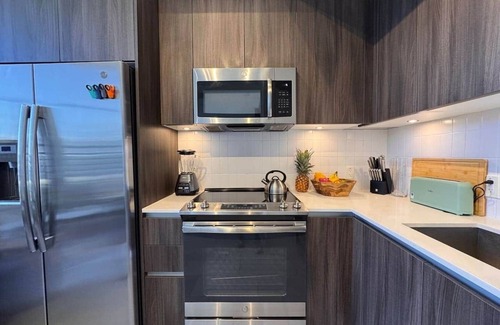 Wynwood Art District Apartment | Lava Wynwood Luxury Condo Free Parking Rooftop Pool