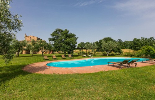 Sorano Apartment | Lavanda by Interhome