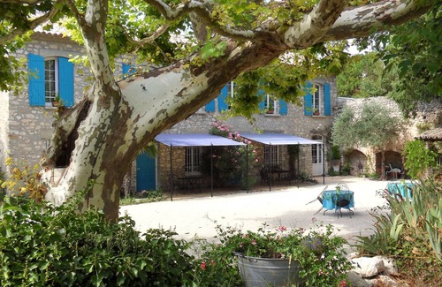 Fontaine-de-Vaucluse Apartment | LAVANDIN * - BASTIDE DE LA LEZARDIERE