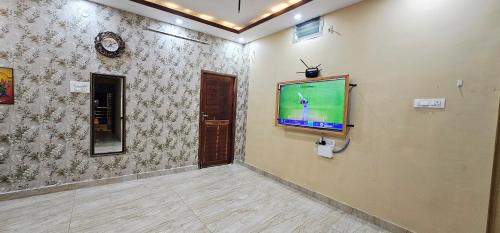Kanchipuram House | Lavanya RegencyFirst Floor Kanchipuram