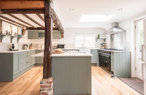 Saxmundham House | Lavender Cottage, Middleton