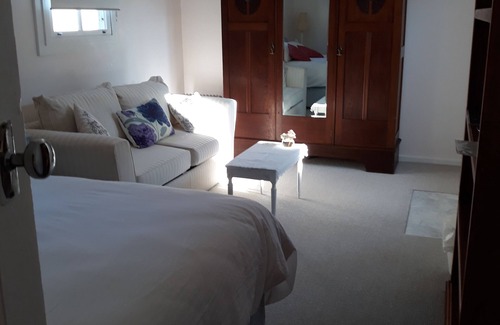 Jamberoo Cottage | Lavender Cottage - Quaint cottage