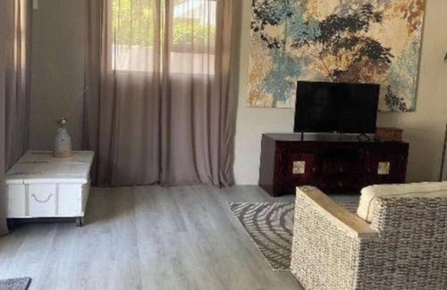 George Apartment | Lavender Grove Guesthouse