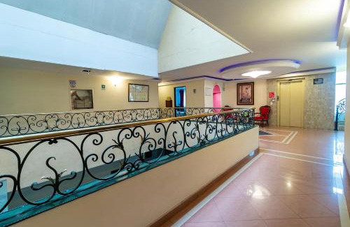 Engativa Hotel | Lavid Hotel Palacio Real