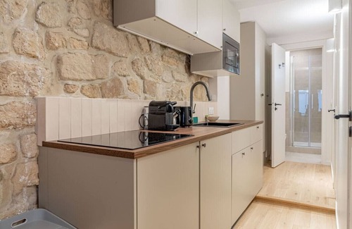Saint-Victor Apartment | Lavie Maison A/C & Jacuzzi