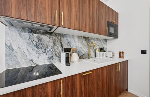 Saint-Thomas-d'Aquin Apartment | Lavie Maison : Hot Tub & AC