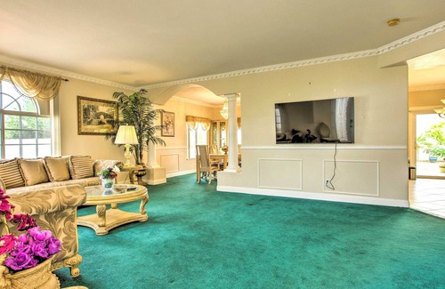 Rhodes Ranch House | Lavish Las Vegas House w/ 2-Person Office!