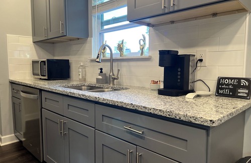 Decatur House | Lavish Living in Greater Decatur feat Private Chef!