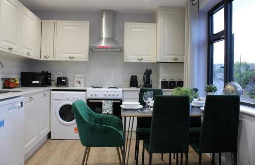 Dudden Hill Apartment | Lavish London Stay Near Wembley Stadium