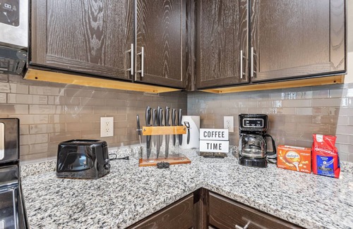 Five Points South Apartment | Lavish one bedroom apartment in downtown Birmingham with rooftop stadium views.