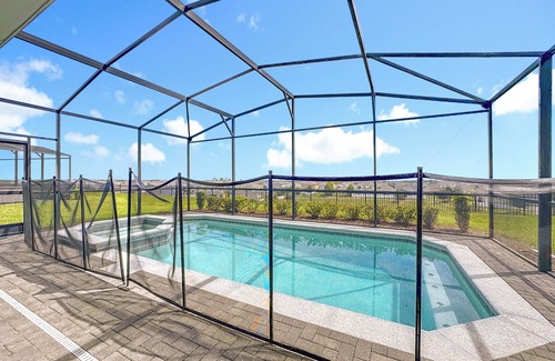 Florida Central Atlantic Coast House | Lavish Resort Home w Private Pool & Spa