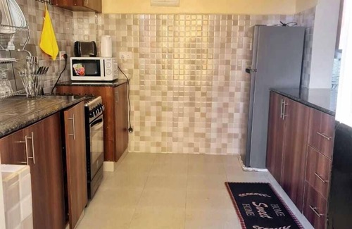 Ngara House | Lawrence place