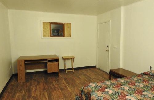Greendale Hotel | LAWRENCEBURG MOTEL