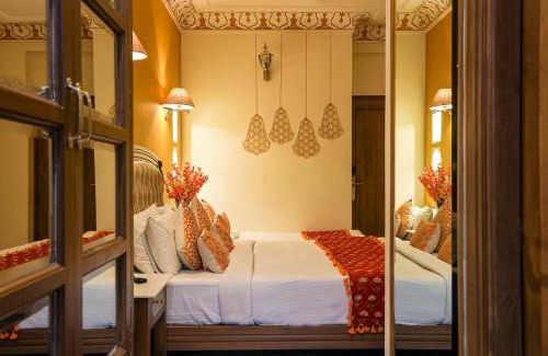 Sindhi Camp Hotel | Laxmi Palace Heritage Boutique Hotel