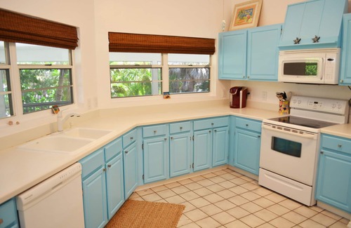 North Captiva House | LaySea 8 - Across from Nature Preserve and steps to the best beach!