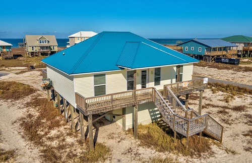 Dauphin Island House | Lazy Bass - Family Friendly Three Bedroom/Two Bath Home - Easy Walk to Beach