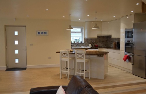 Mudeford Cottage | 'Lazy Days', a luxurious property centrally located in Mudeford