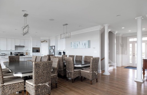 Emerald Isle House | Lazy Days, Oceanfront House in Emerald Isle, NC!