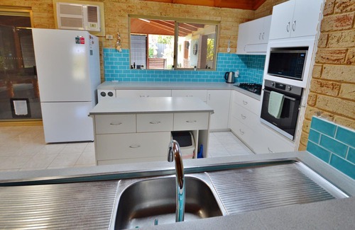 Kalbarri House | Lazy Dayz - Kalbarri, WA