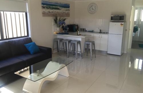Barrack Point Villa | Lazy Dayz Shellharbour