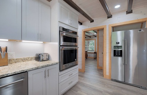 Blairsville House | Lazy Lake Loft - Lake Nottely