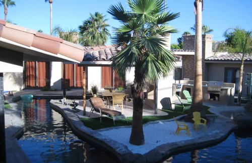 Warm Sands House | LAZY RIVER! LARGE POOL! STAYS COOL! 8ft deep plus river