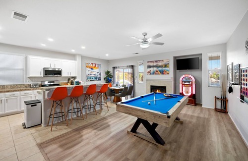 Indio House | LAZY RIVER mini WATERPARK Home, Slides, Basketball Ct, Arcade, 6 Bedrooms
