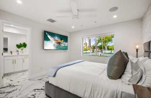 Bermuda Dunes House | Lazy River Oasis
