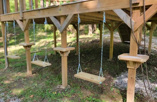 Dabolt Cabin | Lazy Turtle Campground