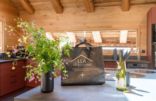 La Clusaz Ski Chalet | LCZ- Chalet Osmose 22 - Piscine-Sauna-Jacuzzi