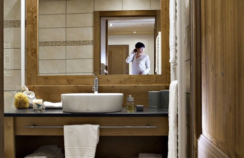 La Clusaz Apartment | LCZ - Charmant T3 spa aux pieds des pistes, 4*