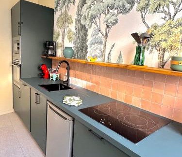 Montville Apartment | Le 101 appartement dans charmant village parking facile