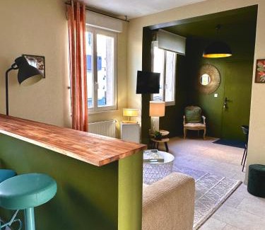 Montville Apartment | Le 101 appartement dans charmant village parking facile