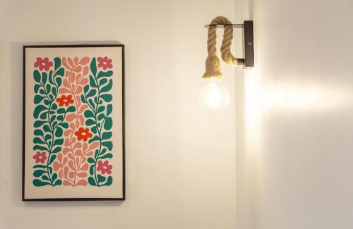 Rueil-Malmaison Apartment | Le 13 privé - Proche RER A - 20 min de Paris - Rue privée sécure