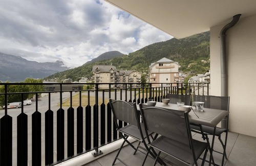Saint-Gervais-les-Bains Apartment | Le 201 - Vue montagne - Proche télécabine