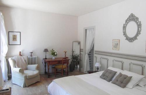 Saint-Martial-de-Valette House | Le 22