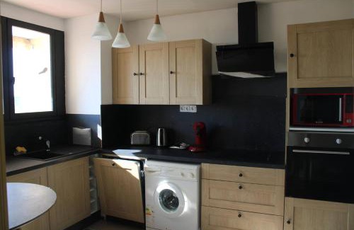 Oasis - Maroc Apartment | Le 24 Tranquille 3 Chambres à 2 Min du Circuit