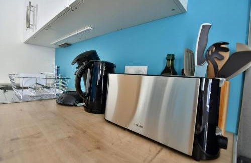 Montlucon Apartment | Le 46 - T2 rénové, confortable proche centre-ville