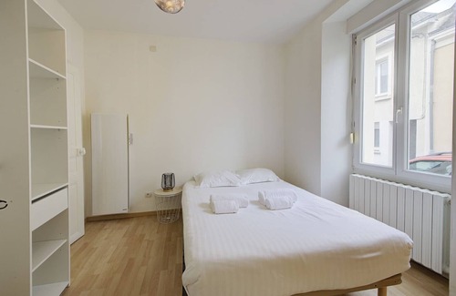 Madeleine - Saint-Leonard Apartment | Le Bacchus - Appartement moderne